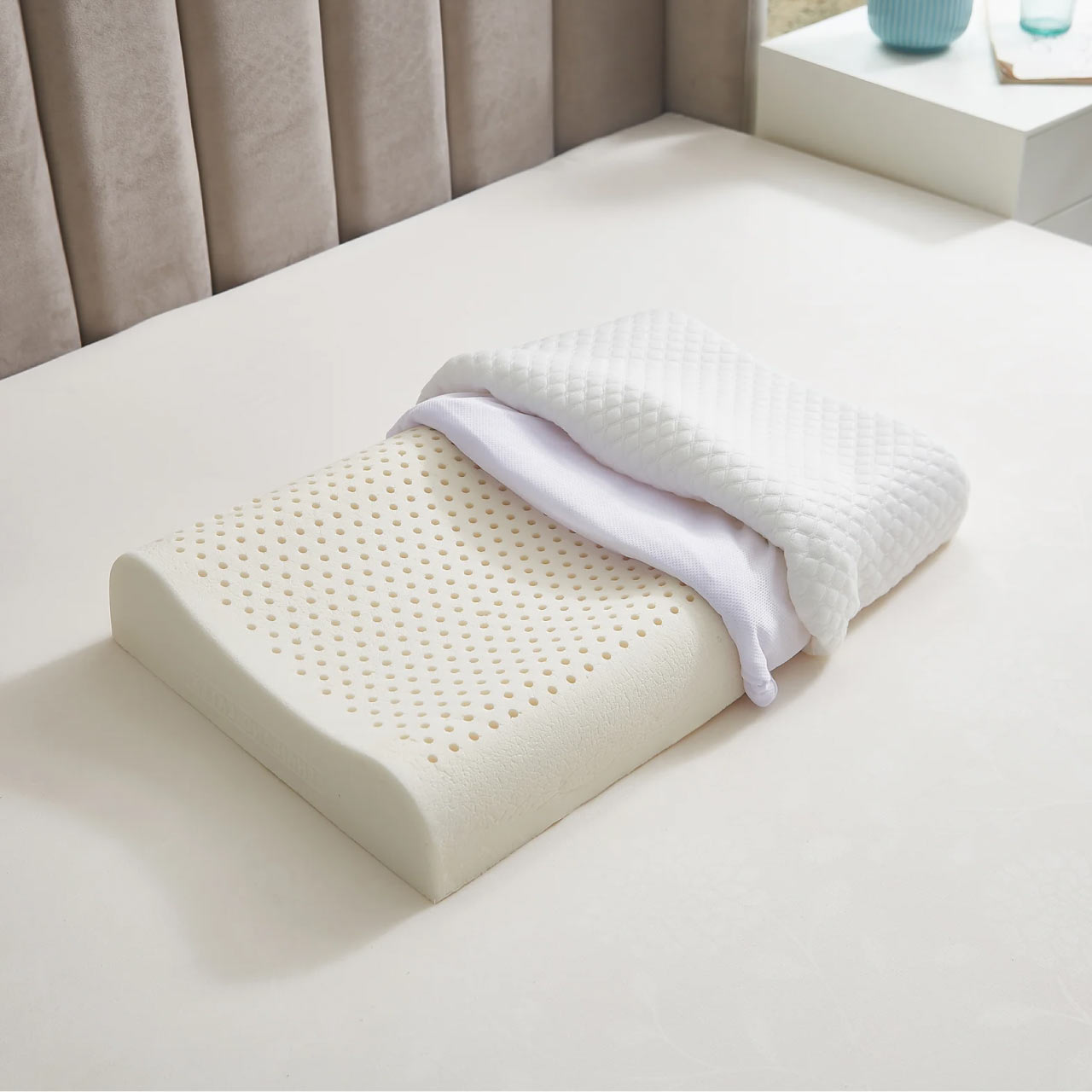 Cervical Neck Support Memory Foam Pillow Mini 31x47cm - 9x7 White