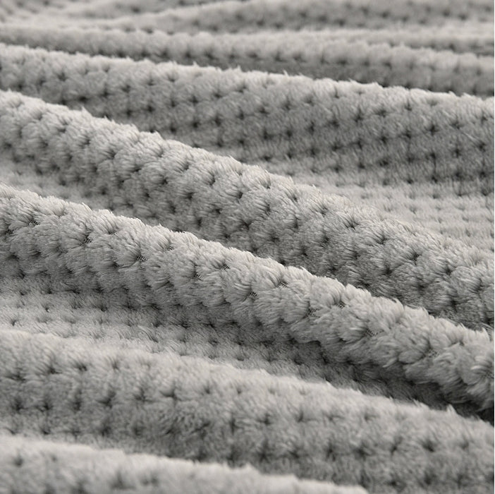 Tranquil Plaid Blanket Single Size Silver White