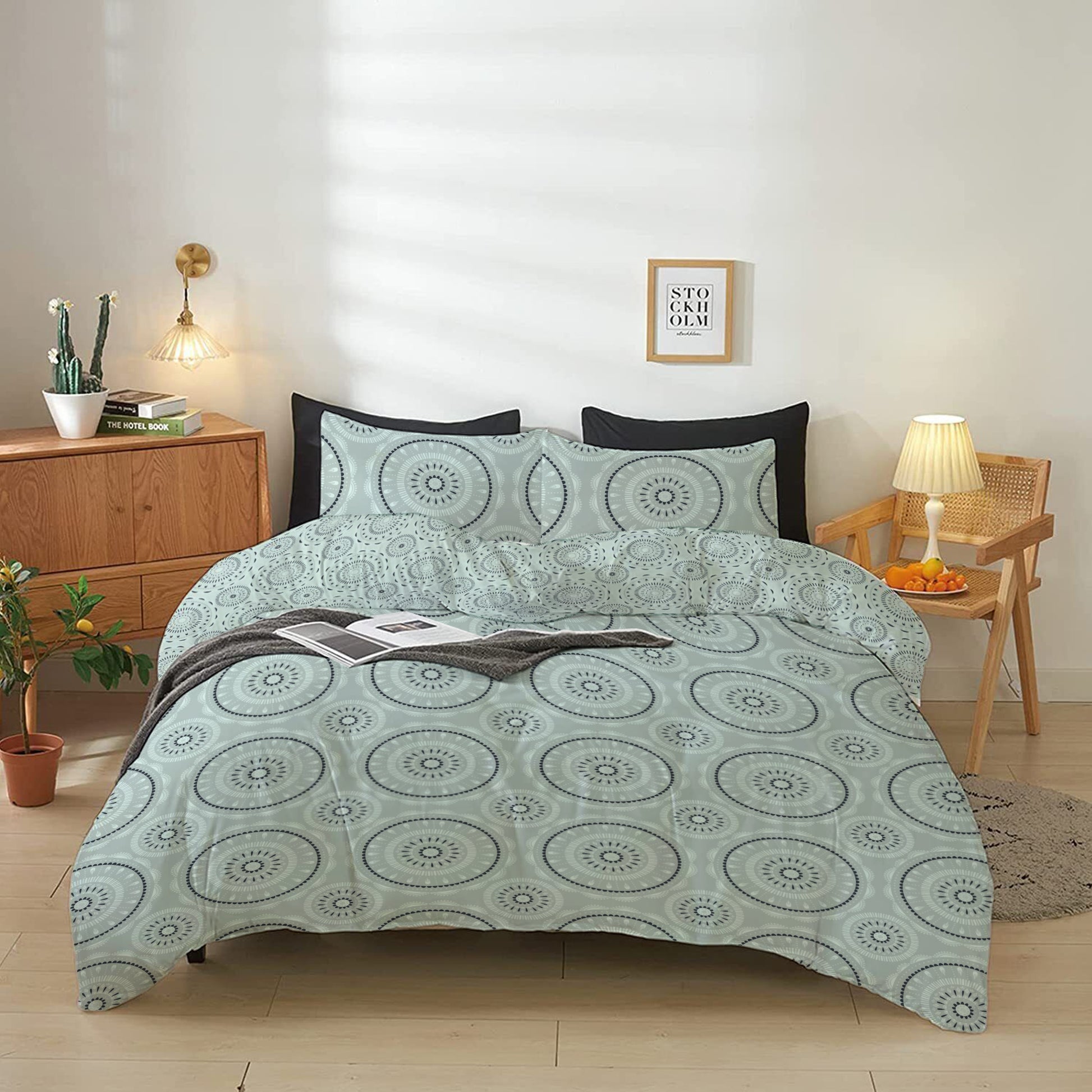 4-Piece Luxury Cotton Comforter Set Queen/King Size Circular Motif