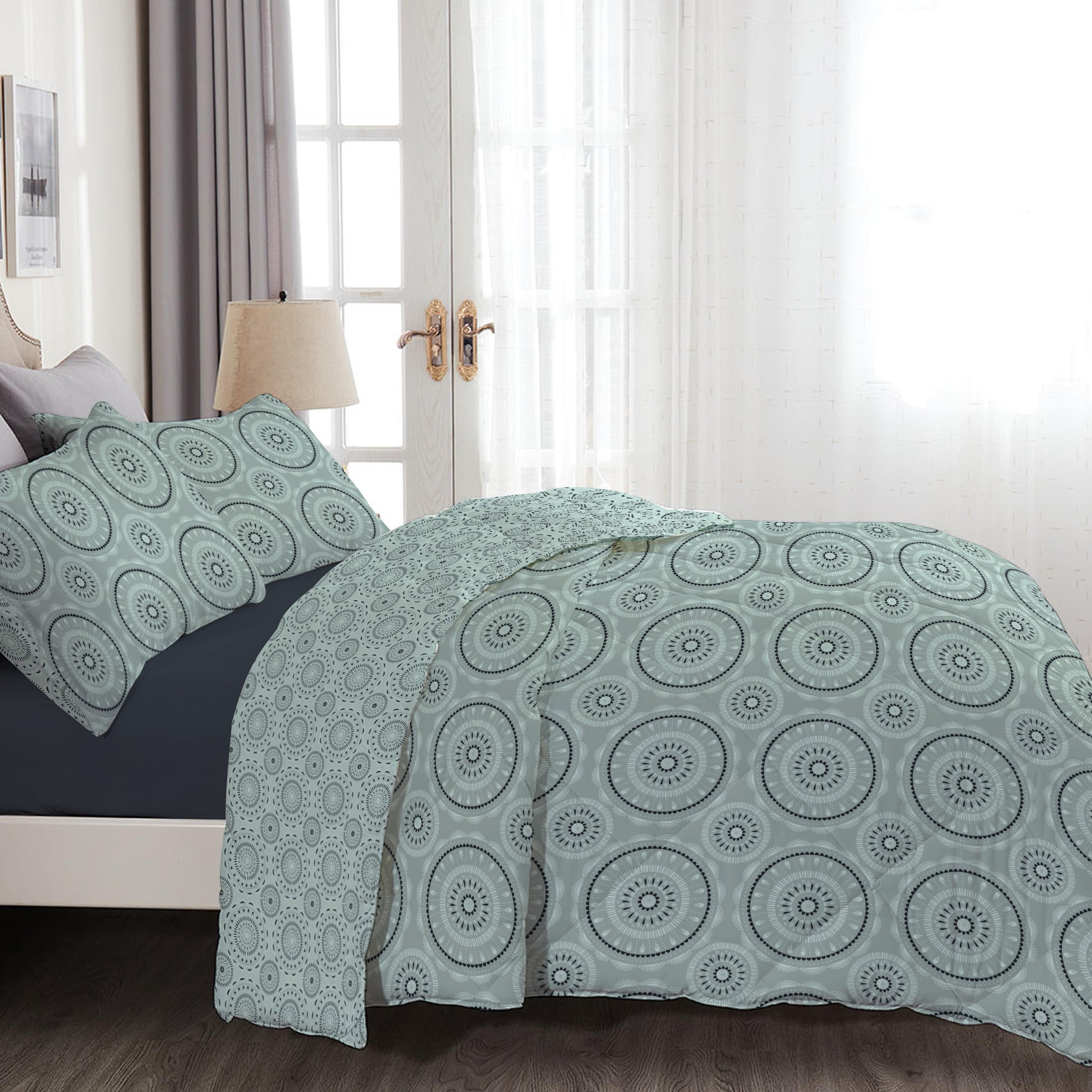 4-Piece Luxury Cotton Comforter Set Queen/King Size Circular Motif