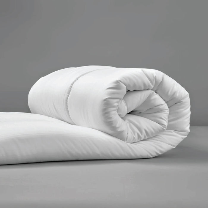 Premium White 150x220cm All Season High quality Super Soft Comforter 1 Piece